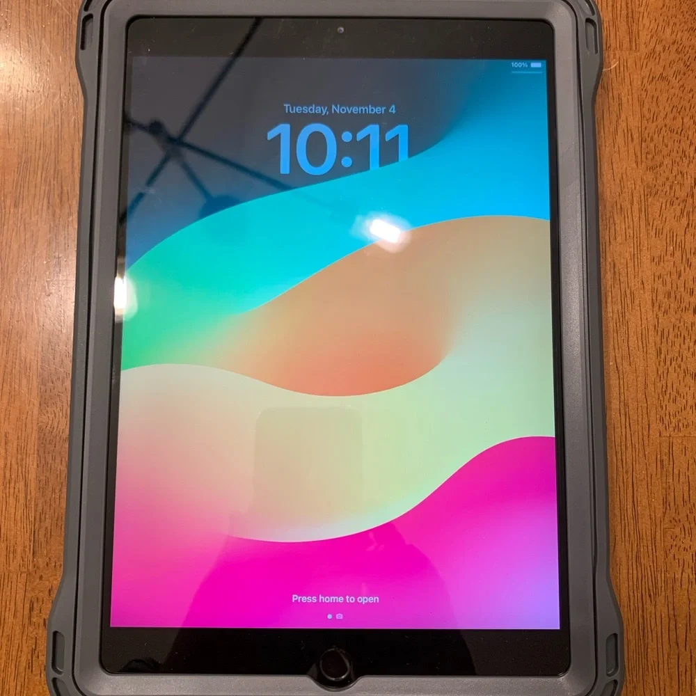 Apple iPad 7th Generation 10.2” with Gray Protective Case